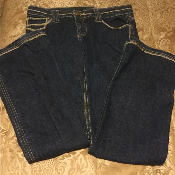 ROCK REVOLUTION JEANS WITH DECOR ON POCKETS.SZ 32. - Picture 3 of 7